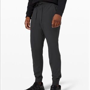 Lulu lemon joggers